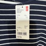 Uniqlo NWT  Women Ripple Striped Crew Neck Sweater Navy White Size L OLDSTOCK Photo 2