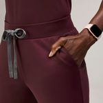 FIGS Tena FORMx Slim Tapered Scrub Pants in Burgundy, Size Large Photo 3