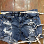 American Eagle Women's Blue Distressed Super Stretch Midi Jean Shorts Size 4 Photo 6