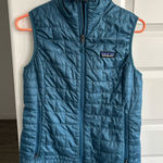 Patagonia Women’s Size Small  Nano Puff Vest Full Zip Turquoise Teal Jacket Photo 0