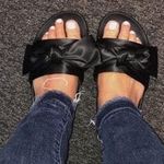 Steve Madden Black bow sandals  Photo 0