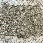 Banana Republic  high rise drapey paperbag floral pull on shorts size XL Photo 2