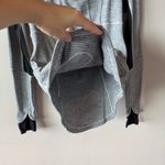 Lululemon ‎ Women’s Base Runner 1/2 Zip Gray and Black Pullover Size 6 Photo 6