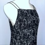 Urban Outfitters  // SILENCE + NOISE Ella Printed Crepe Shift Mini Dress Medium Photo 7