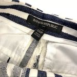 Banana Republic Like New  Linen-Cotton Blend Striped Shorts Photo 4