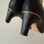 Clarks  Ellis Eden Black Leather Kitten Heel  Booties Size 7.5 Photo 8