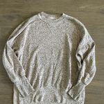 Abercrombie & Fitch Abercrombie Crewneck Sweatshirt Photo 0