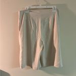 Misook  Beige Longline Dress Shorts | Size Small | Tailored Classic Photo 1