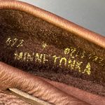 Minnetonka Moccasin Women's Brown Shoes/Loafers Size 9 SKU 5244 Photo 6