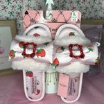 Juicy Couture Slippers-Strawberry Photo 0