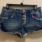 One Teaspoon One X  Rare Embroidered Jean Shorts Size 26. Photo 0