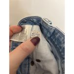 American Eagle Curvy Straight Jeans Womens 8 Light Wash Distressed Ripped Blue Photo 5