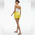 Alice + Olivia Conry Pleated Linen Blend Shorts Photo 1