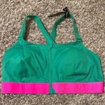 NWT SheFit Ultimate Sports Bra 6 Luxe Green Size undefined Photo 0