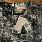 re:named  top NWT metallic sliver and black perfect for holidays-‎ Photo 2