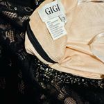 Elegant Black Lace Gown Size 2 Photo 3