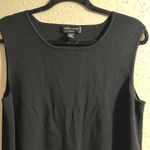 Cable & Gauge  Black Sleeveless Boxy Tank Top Photo 1
