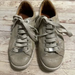 UGG  Metallic Sneaker Women’s Size 6.5 Photo 3
