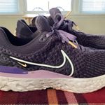 Nike Running Sneakers Photo 0