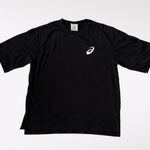 ASICS  Women’s Meshed Short sleeve performance tee in black size Large Photo 0