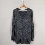 Wilfred Aritzia  Free Devinette V-Neck Sweater Pullover Women's Large Gray Cozy Photo 3