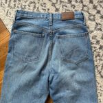 Madewell The Mom Jean 26 light-medium denim with distressing Photo 3
