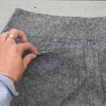 Larry Levine  Cropped Linen Trouser Fit Capris  | Linen Capri Pants Photo 9