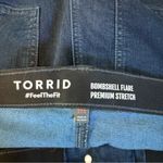 Torrid Bombshell Flare Premium Stretch High Rise Jeans Sz 22S Dark Wash Photo 9