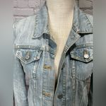 Gap  light Wash denim jean jacket size small Photo 1