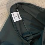 Gymshark  xs Dark Green Leggings black mesh side pockets Photo 5