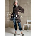 CAbi 3937 Slim Boyfriend Jeans Celebrity Wash Women's Size 2 Denim Pants… Photo 2