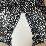 Allison Taylor Woman Sz 2X Beautiful Blouse Top Crinkle Material Ruffle Details Photo 7