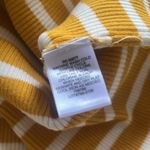 Liz Claiborne  Petite sweater Photo 5