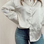 Le lis SATIN BLOUSE Photo 3