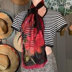 Vintage 90’s Chic Floral Scarf with Red Blooms Photo 0