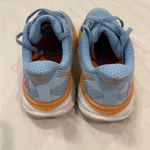 Hoka Clifton 9 Women's Tennis Shoes size 9 Photo 2