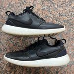 Nike Womens  Leather Roshe two si Photo 5
