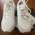 Adidas  Astrastar White Shoes, Size 7.5, NWT Photo 3