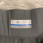 Columbia  Shorts size L excellent condition Photo 1