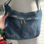 LeSportsac  Classic Deluxe Everyday Bag Photo 0