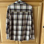 BKE  Women’s Flannel Photo 3