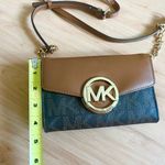 Michael Kors   Hudson Large Phone Crossbody Chain Handbag Clutch Photo 6
