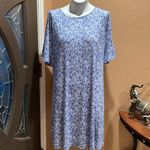 LC Lauren Conrad  light blue floral stretchy dress Photo 4