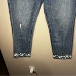 Lucky Brand  Sweet Crop Vine Embroidery Hem Denim Jeans Photo 4