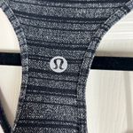 Lululemon Women’s Cool Racerback Black And White Size 4 EUC Photo 2