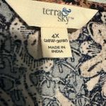 Terra & Sky  Floral Blouse - Pink and Black Photo 2