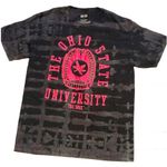 “The Shoe” T Photo 0