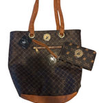 Beverly Hills Polo Club  Purse & Wallet Photo 0