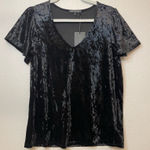 Gibsonlook NWT Elegant Black Velvet V Photo 0