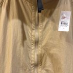 Lou & grey LOU GREY TAN MYLON RAIN JACKET
NWTS SIZE XL 2 SIDE POCKETS FULL ZIPPER NO HOOD Photo 3